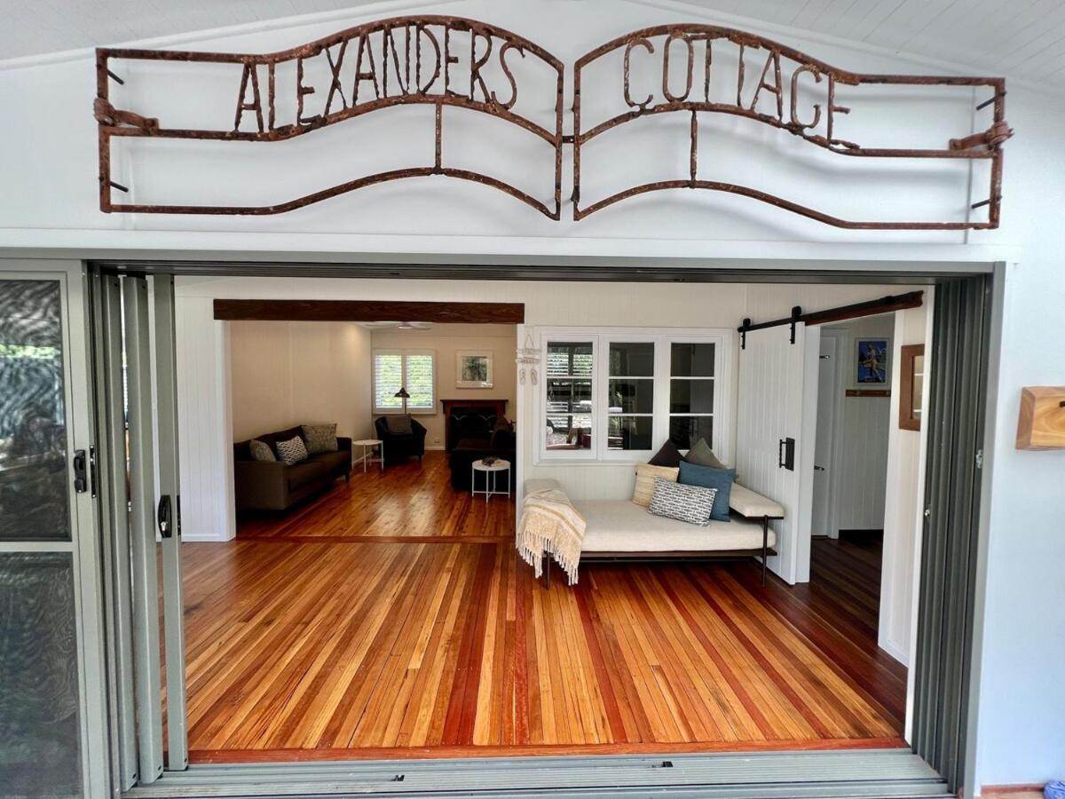Alexander'S Cottage, Pebbly Beach East Lynne Экстерьер фото